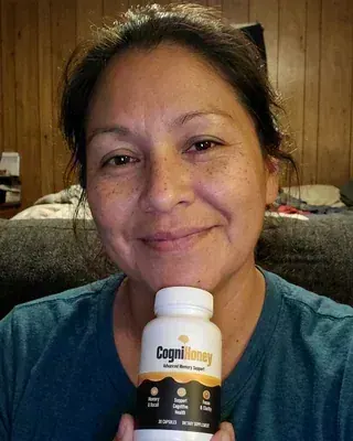 CogniHoney customer at home